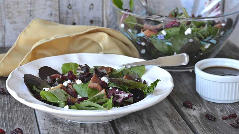 Bacon and Goat Cheese Salad