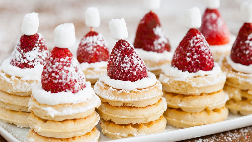 Mini Santa Hat Christmas Pancakes