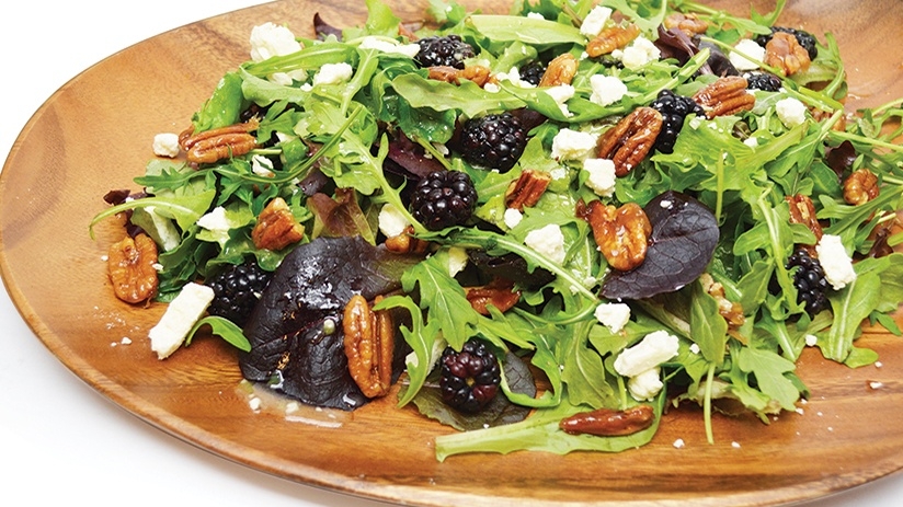 Black and Blue Salad with Ginger-Lime Vinaigrette