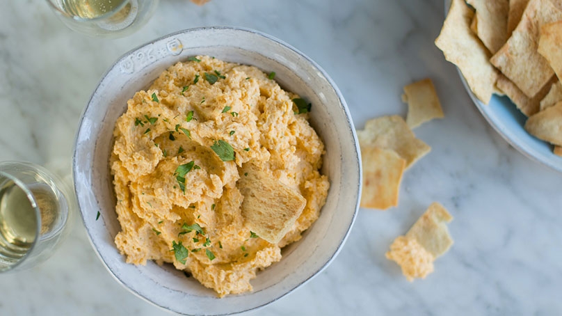 Champagne Cheddar Spread