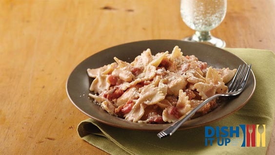 Creamy Chicken, Bacon and Tomato Pasta