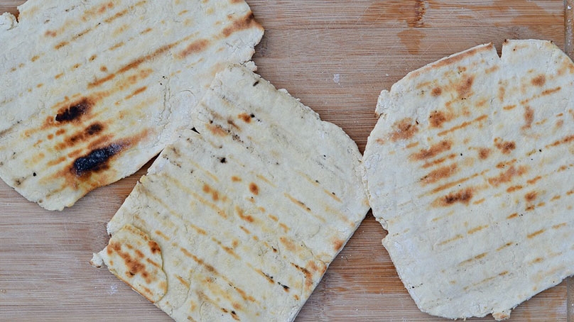 Grilled Pizza Crust