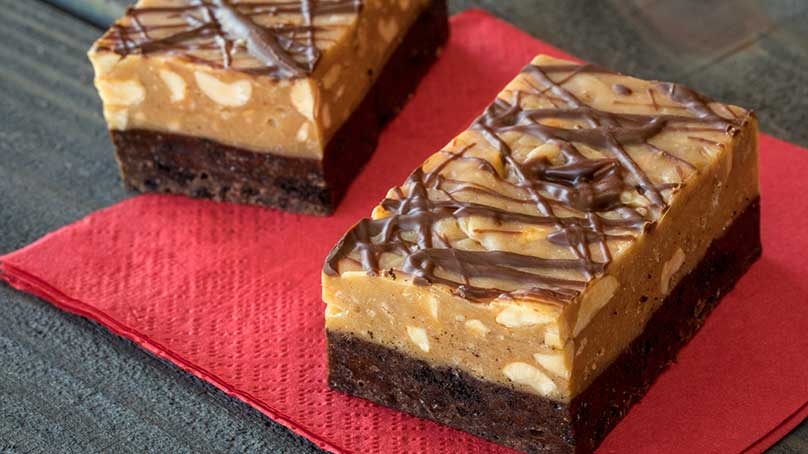 No-Bake Peanut Butter-Chocolate Bars