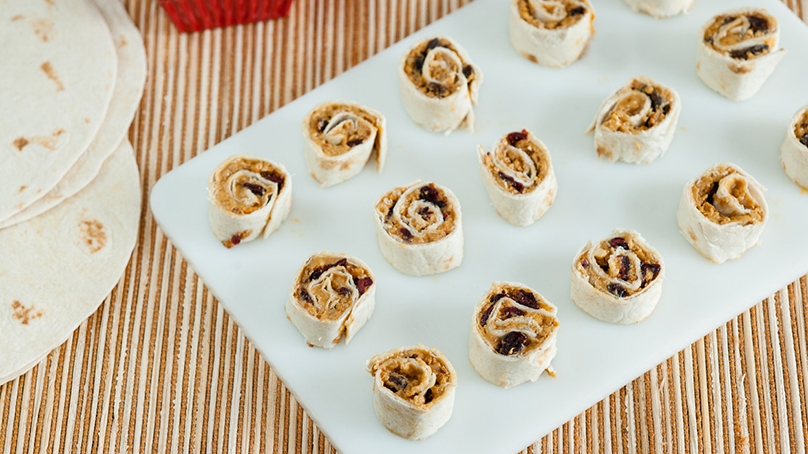 Peanut Butter Granola Pinwheels