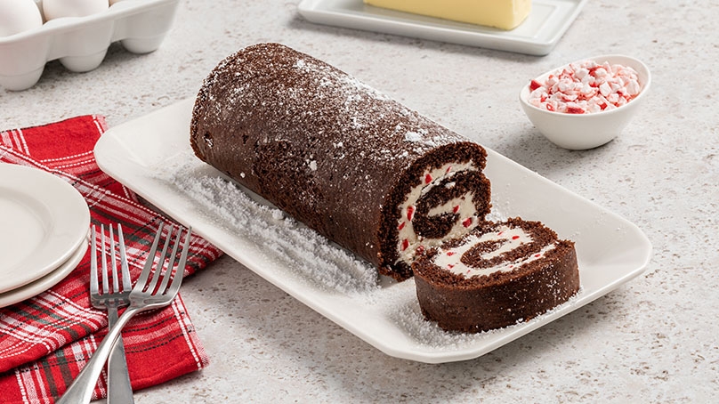 Peppermint Cake Roll