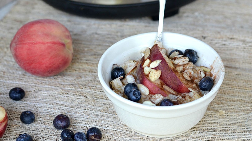 Slow Cooker Overnight Oatmeal