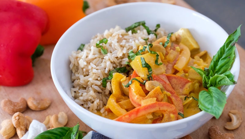 Vegan Thai Yellow Coconut Curry with Mango