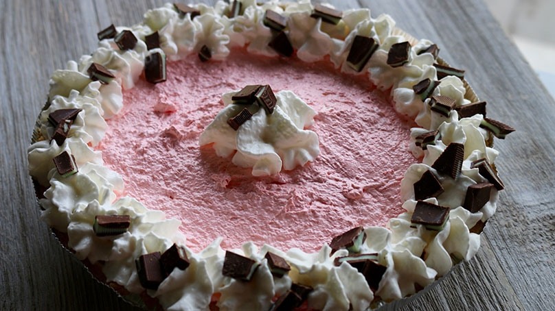 Mint Strawberry Jello Pie Recipe | Food Lion
