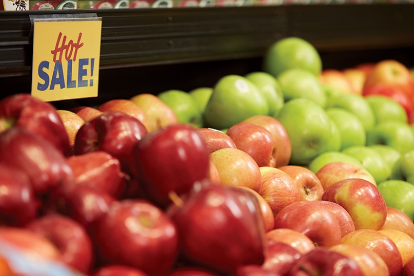 Closeup of apples at grocery store, Red delicious apples, gala apples, green apples